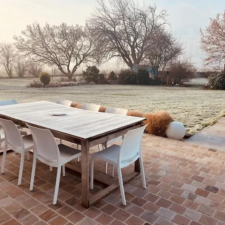 D'hotes Stellina Avec Vue Sur Jardin Arbore Tournai