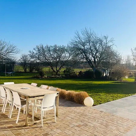 Alojamento de Acomodação e Pequeno-almoço D'hôtes Stellina Avec Vue Sur Jardin Arboré