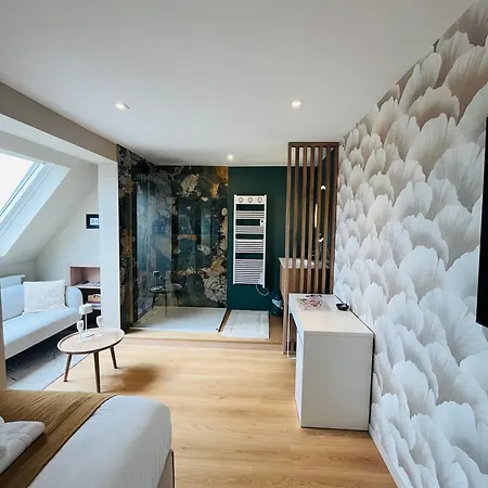 Frühstückspension D'hotes Stellina Avec Vue Sur Jardin Arbore Tournai
